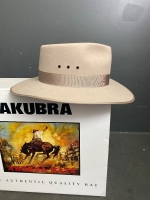 Akubra Cattleman Felt Hat Size 61 New - 2