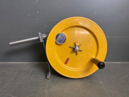 Large Alvey Fibreglass Snapper Winch Reel