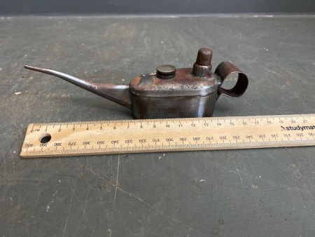 Small mini pump oil can, England?