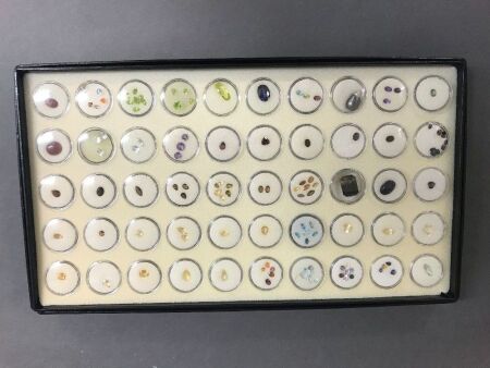 Tray of Cut Gemstones 50 Pots inc. Peridot, Garnet, Amethyst, Topaz, Natural & Synthetic Sapphires, Baroque Pearl etc.