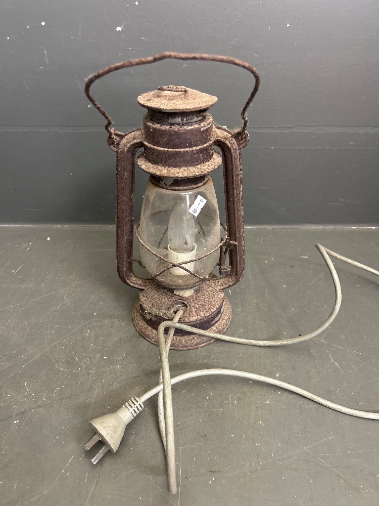 Vintage Kerosene Lamp Converted to Electric