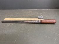 Johnson & Co England 1/2" wide corner chisel