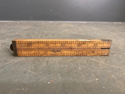 Stanley USA SW no 63, 4 fold 24" boxwood rule