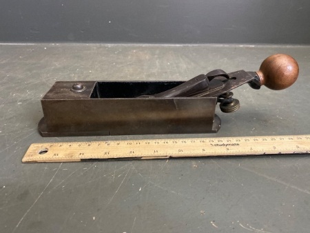 Stanley no 9 cabinet makers large block plane damaged side, patent 1892 cutter, small hang hole