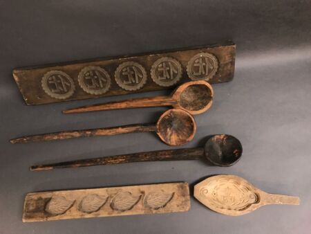 3 Antique Chinese Biscuit Moulds & 3 Antique Chinese Ladles