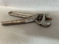 Universal Wrench Co Detroet-Windsor USA 200mm quick action wrench, patent 6.3.19,7.22.12 - 2