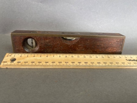 Statton USA 6" brass bound level