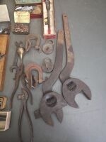 Large Lot of Tools & Fixings - 4