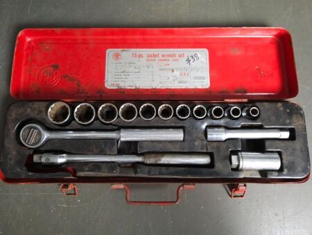 Socket Set