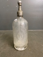 Antique Y.Y Aerated Water Co. Newcastle Soda Bottle