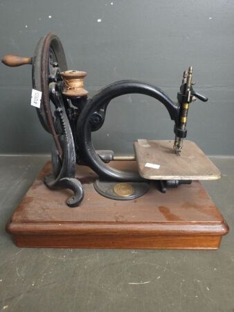 Willcox & Gibbs Sewing Maching Co NYC Antique Sewing Machine