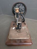 Willcox & Gibbs Sewing Maching Co NYC Antique Sewing Machine - 4