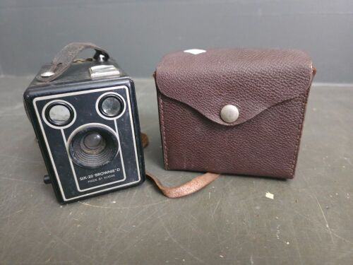 Kodak Six - 20 Brownie D Box Camera