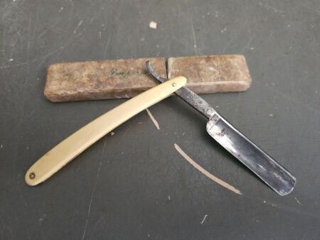 Vintage Wald Solingen Boss Extra ERN Straight Razor