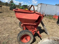 Underhaug 3PL Potato Planter - wheel driven - 5