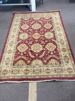 Medium Red Persian Style Foor Rug