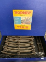 Hornby by Mecano Clockwork Train Set with Engine/Tender & 3 Carriages and Rails - 4