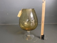 Mid Century Mod Brandy Glass Vase - 2