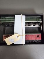 Airfix 00 B.R Class 31 Diesal Loco + 2 Carriages M.B superking K.5 Car Carrier - 2