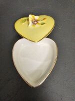 Royal Winton Dressing Table Tray & Heart Trinket Box - 4