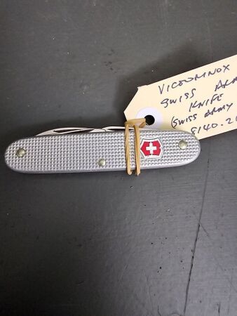 Victorinox Swiss Army (Swiss Army 6) 0.8140.26