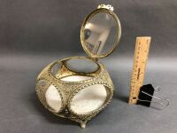 1950's Hollywood Regency Gilt & Bevelled Glass Jewellery Box - 2