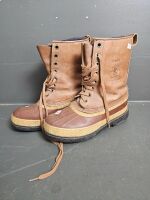 Sorel Canada Kaufman Boots Size 7