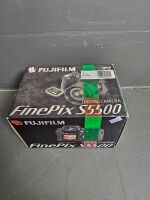 Fujifilm Finepix S5500 BNIB