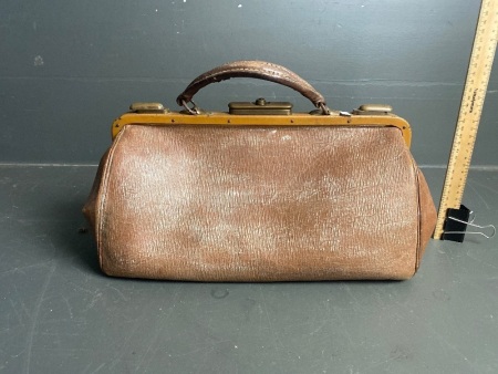 F.A.M Paris Gladstone Bag