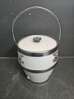 Mid Century Mod Ice Bucket