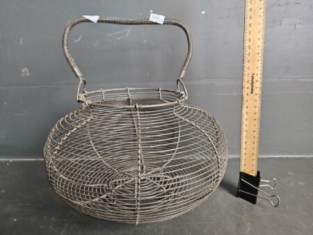 Large Metal Egg Basket