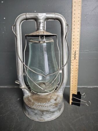 Lanora Australia Kerosene Lamp