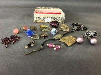 Small Box Lot of Assorted Jewellery - 2