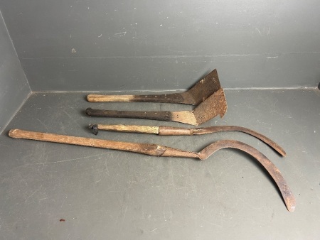 Vintage lot of 2 Brushhooks + 2 Cane Knives