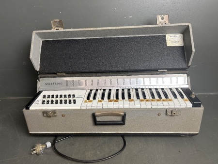 Vintage Italian Made Mustang Electric Keyboard 