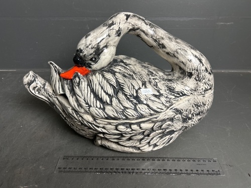 Ceramic Swan Casserole Serving Dish