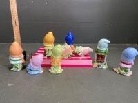 Small Ceramic Snow White and The Seven Dwarfs Gnomes - 4