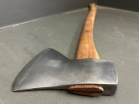 Plumb -Peta El Cedpro -The Cedar Axe- Stamped - 5 1/2in cut - 4