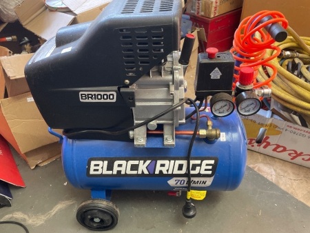 Black Ridge BR1000 Electric Air Compressor + Various Accessories and Air Tools