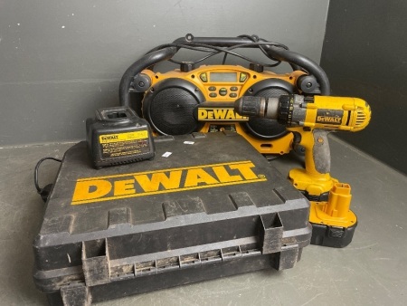 Dewalt Tradies Radio + Dewalt 12v Drill