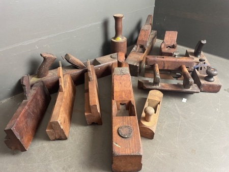 Lot of Various Wood Planes