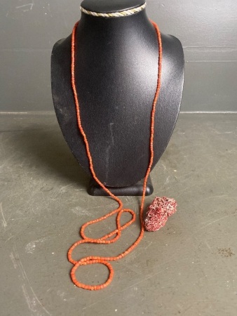 Necklace Made from Red Coral and Piece of Red Coral - PNG