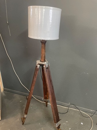 Wooden Surveyors Stand Lamp