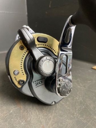 Shimano Tyrnos 20 overhead reel