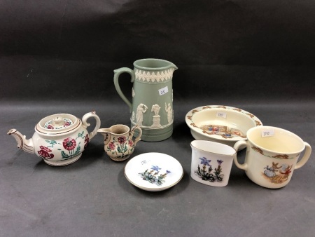 Box Lot of Vintage China inc. R.Doulton Bunnykins, R.Worcester, Dudson & Villeroy & Boch