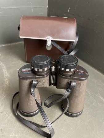 7 x 50 binoculars in case Heriatge brand high definition working