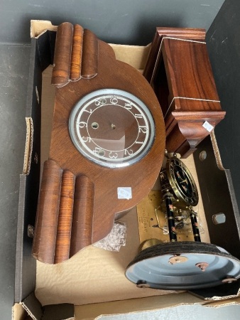 Qty vintage clock cases and spare parts