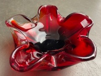 4 x red/ruby art glass pieces - 2