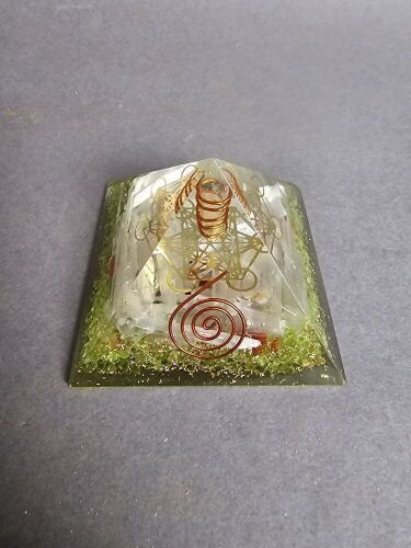 Orgonite Crystal healing Pyramid