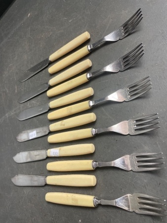 Vintage Silver Plate Fish Knives / Forks 6pk